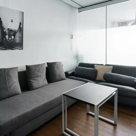 Stunning 2bd Duplex In The Heart Of Montmartre 아파트 파리