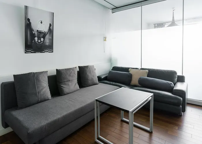 Stunning 2bd Duplex In The Heart Of Montmartre Lägenhet Paris