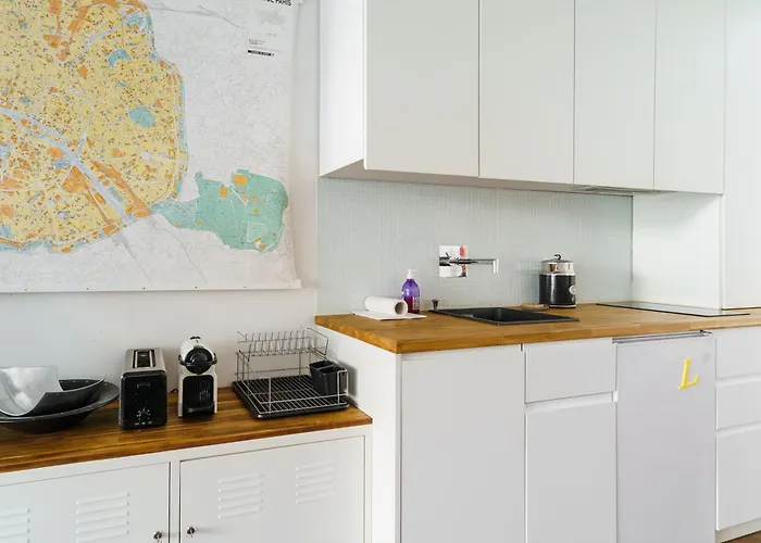 Stunning 2bd Duplex In The Heart Of Montmartre