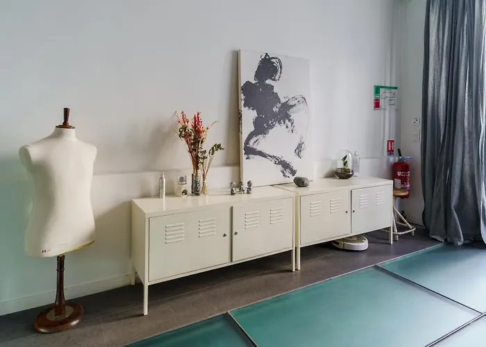 Lägenhet Stunning 2bd Duplex In The Heart Of Montmartre